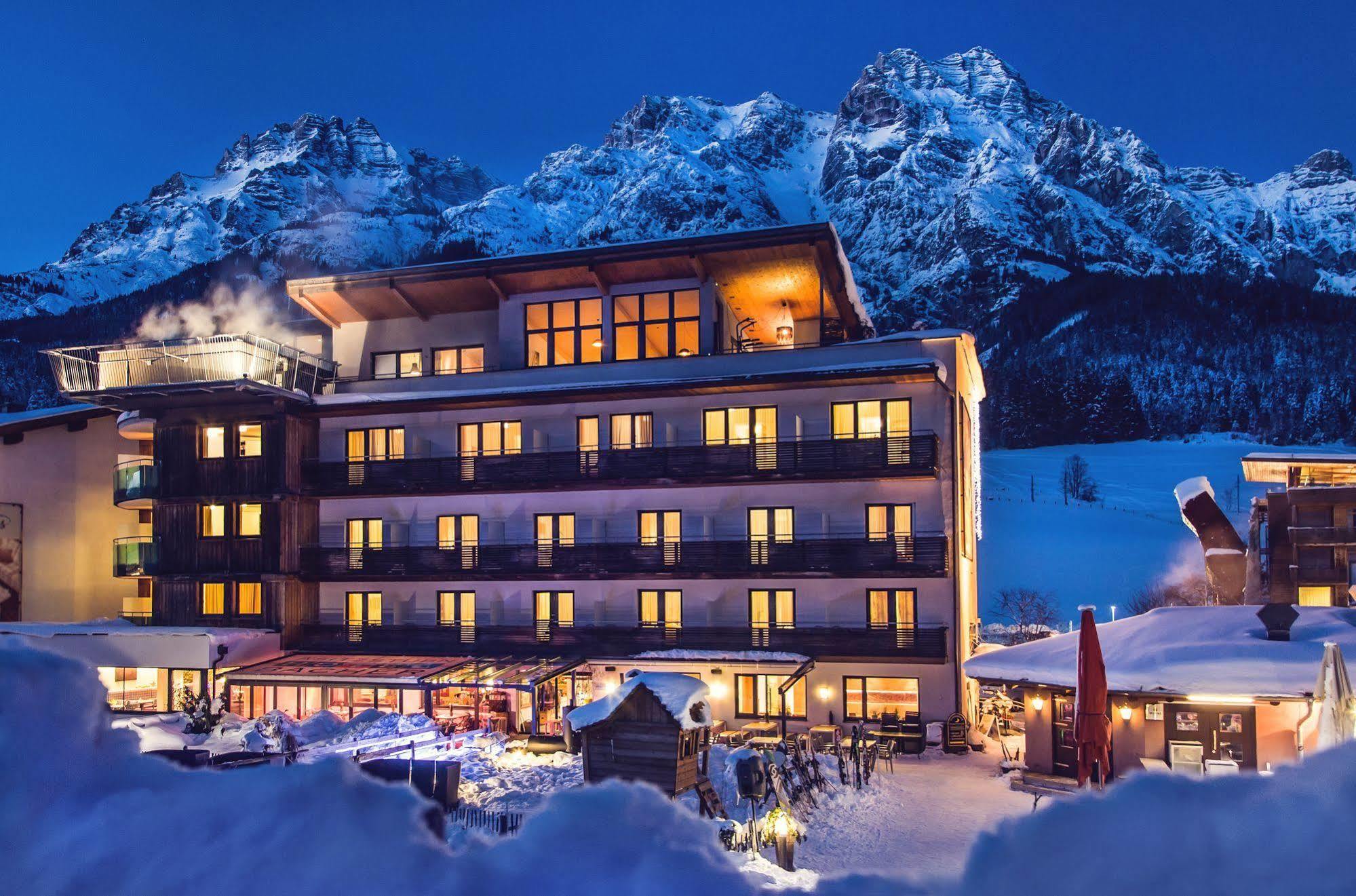 Hotel Bacher Asitzstubn Leogang Exterior foto